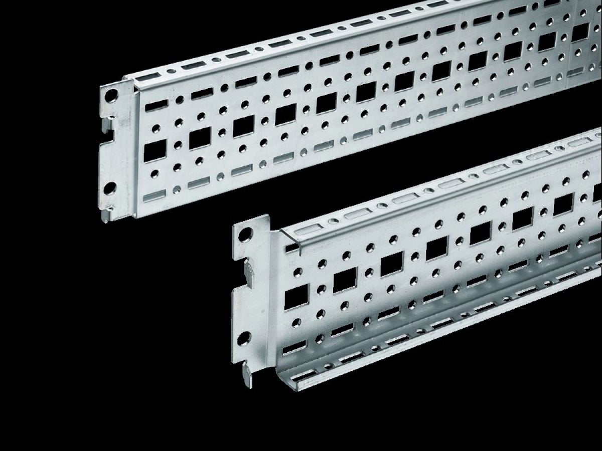 Rittal TS 8612.180, TS punched section with mounting flange, 17 x 73 mm