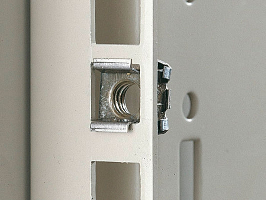 Rittal EL 2092.200, Captive nuts