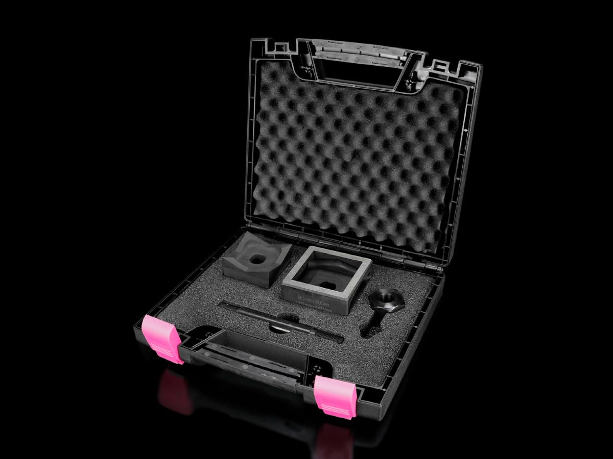 Rittal AS 4055.368 Blechlocher quadratisch für Stahlblech