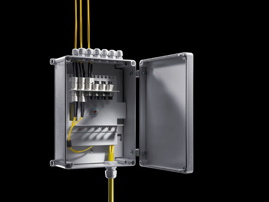 Rittal DK 7451.000, Small fibre-optic distributor with mounting plate and splicing cassette accommodation